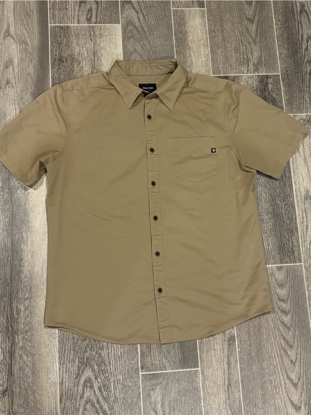 Marmot Men's Short Sleeve Button-Down Shirt — Khaki/Tan